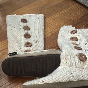 Muk luks sweater boots